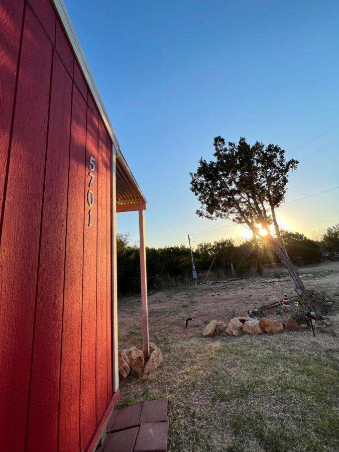 Elegant 1Br 1Ba Tiny Home/Free Parking/ Near Lake Marble Falls Esterno foto