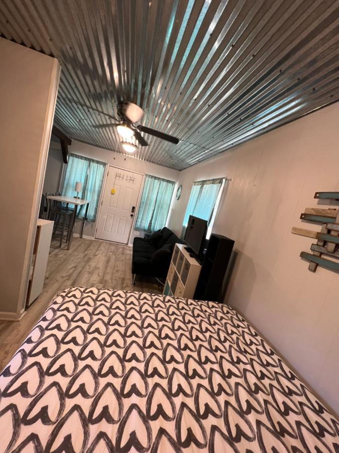 Elegant 1Br 1Ba Tiny Home/Free Parking/ Near Lake Marble Falls Esterno foto